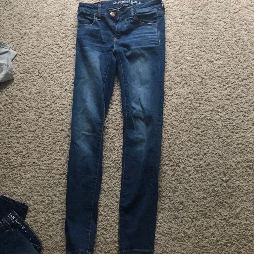 Women’s American Eagle jeans